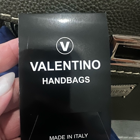 Valentino army green handle- crossbody strap certificate of quality included - Picture 6 of 9